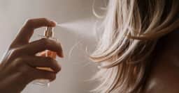 Fios cheirosos e com brilho: 5 perfumes de cabelo nacionais para comprar a partir de R$30