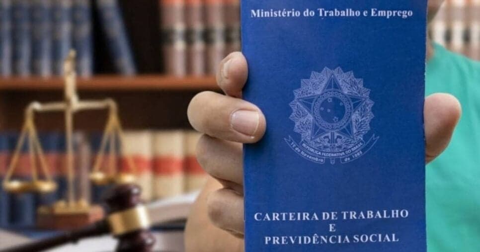 Lei trabalhista - CLTs (Foto: Montagem/TV Foco) Lei trabalhista - CLTs (Foto: Montagem/TV Foco)