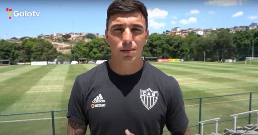 Saravia quando jogava pelo Atlético-MG (Foto: Reprodução/ GaloTV) Saravia quando jogava pelo Atlético-MG (Foto: Reprodução/ GaloTV)