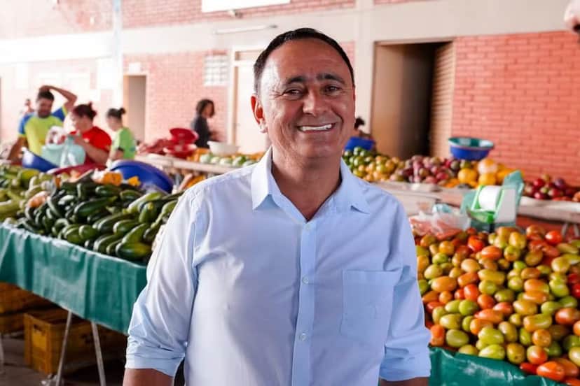 Morre o político Carlim da Feira em Goiás (Foto: Divulgação/Câmara Municipal de Anápolis) Morre o político Carlim da Feira em Goiás (Foto: Divulgação/Câmara Municipal de Anápolis)