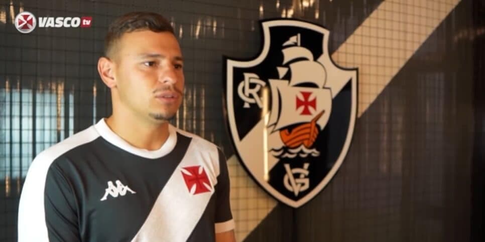 Hugo Moura criticado pela torcida do Vasco (Reprodução: Youtube) Hugo Moura criticado pela torcida do Vasco (Reprodução: Youtube)