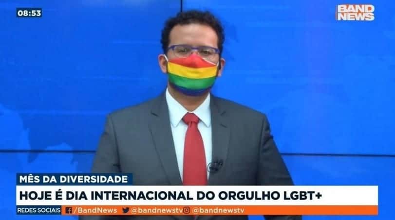 Juliano dip se assumiu em rede nacional no ano de 2021 (Foto: Reprodução/Band) Juliano dip se assumiu em rede nacional no ano de 2021 (Foto: Reprodução/Band)