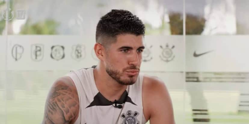 Pedro Raul tem contrato em vigor com o Corinthians (Reprodução: Youtube) Pedro Raul tem contrato em vigor com o Corinthians (Reprodução: Youtube)