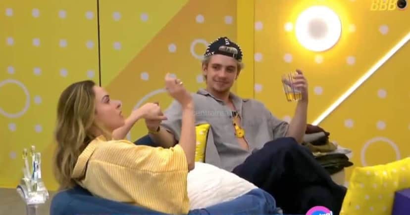 Ana Paula Renault e Juliano Floss no BBB26 (Foto: Reprodução / Globo) Ana Paula Renault e Juliano Floss no BBB26 (Foto: Reprodução / Globo)