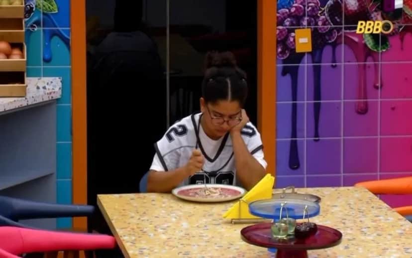 Milena não conseguiu esconder sua frustração no BBB26 (Foto: Reprodução/ Internet) Milena não conseguiu esconder sua frustração no BBB26 (Foto: Reprodução/ Internet)