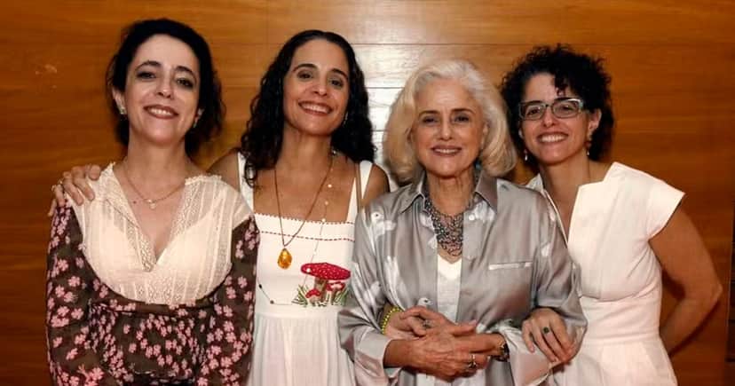 Silvia Buarque, Helena Buarque, Marieta Severo e Luísa Buarque (Foto: Reprodução) Silvia Buarque, Helena Buarque, Marieta Severo e Luísa Buarque (Foto: Reprodução)