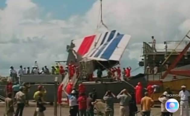 A Justiça da França condenou as empresas Airbus e Air France por homicídio (Foto: Reprodução / Globo) A Justiça da França condenou as empresas Airbus e Air France por homicídio (Foto: Reprodução / Globo)