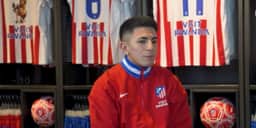 Thiago Almada diz “SIM” para vestir vermelho em 2026