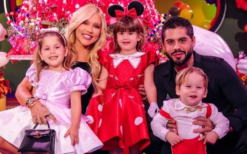 Virginia Fonseca e Zé Felipe ao lado dos filhos (Foto: Reprodução / Instagram) Virginia Fonseca e Zé Felipe ao lado dos filhos (Foto: Reprodução / Instagram)