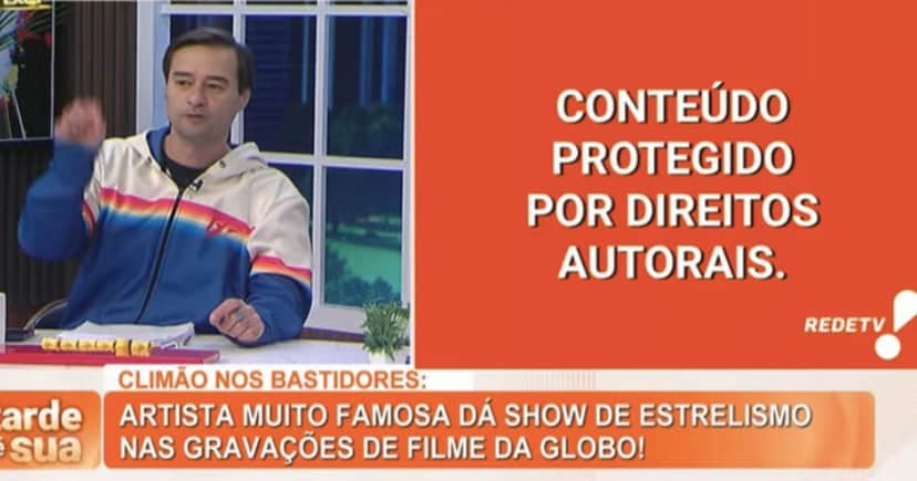 Alessandro Lo-Bianco dá notícia envolvendo Anitta na Globo (Foto: Reprodução / RedeTV!) Alessandro Lo-Bianco dá notícia envolvendo Anitta na Globo (Foto: Reprodução / RedeTV!)