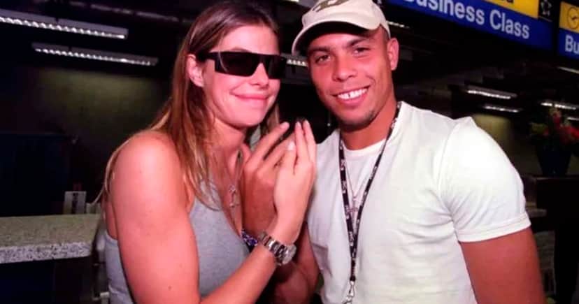 Jogador Ronaldo e Daniella Cicarelli em setembro de 2004 (Foto: Reprodução) Jogador Ronaldo e Daniella Cicarelli em setembro de 2004 (Foto: Reprodução)
