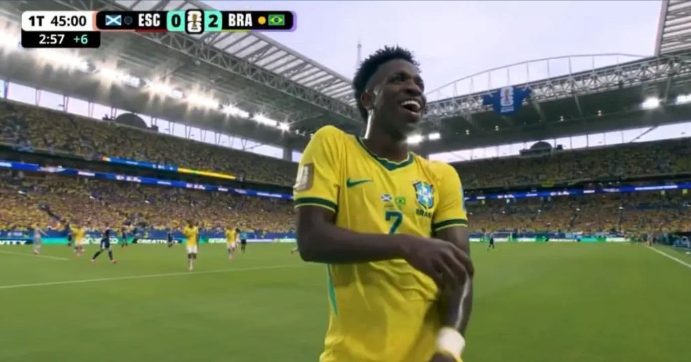 Vini Jr no jogo contra Escócia na Copa do Mundo (Foto: Reprodução / Globo) Vini Jr no jogo contra Escócia na Copa do Mundo (Foto: Reprodução / Globo)