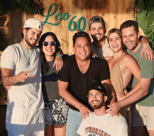 Leonardo com os filhos na comemoração dos 60 anos (Foto: Reprodução / Instagram) Leonardo com os filhos na comemoração dos 60 anos (Foto: Reprodução / Instagram)