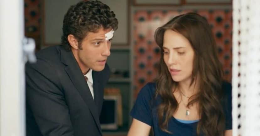 Pedro (Chay Suede) e Adriana (Letícia Colin) em Quem Ama Cuida (Foto: Reprodução/ Globo) Pedro (Chay Suede) e Adriana (Letícia Colin) em Quem Ama Cuida (Foto: Reprodução/ Globo)