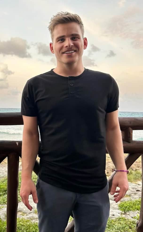 Jonathan Lipnicki, que esteve no elenco de O Pequeno Stuart Little, crecseu e está irreconhecível (Foto: Reprodução / Instagram) Jonathan Lipnicki, que esteve no elenco de O Pequeno Stuart Little, crecseu e está irreconhecível (Foto: Reprodução / Instagram)