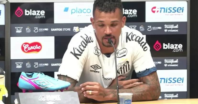 Zé Ivaldo no Santos (Foto: Reprodução/ Internet) Zé Ivaldo no Santos (Foto: Reprodução/ Internet)