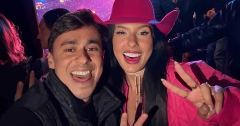 Ana Castela aparece com Nikolas e faz gesto ligado ao PL (Foto: Reprodução) Ana Castela aparece com Nikolas e faz gesto ligado ao PL (Foto: Reprodução)
