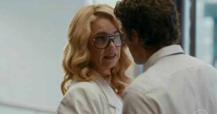 Pilar e Pedro em Quem Ama Cuida (Foto: Reprodução / Globo) Pilar e Pedro em Quem Ama Cuida (Foto: Reprodução / Globo)