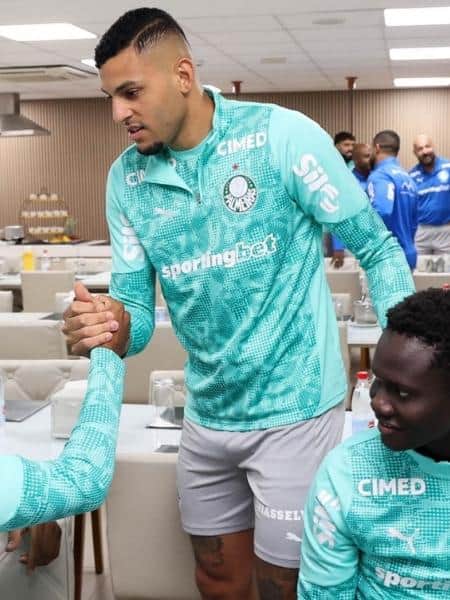 Kaique saiu do Palmeiras para time da Europa (Foto: Reprodução/ Internet) Kaique saiu do Palmeiras para time da Europa (Foto: Reprodução/ Internet)