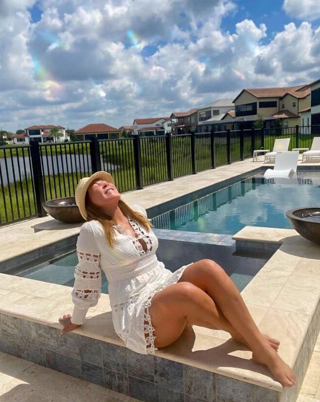 Piscina da mansão de Zilu Camargo, em Orlando, na Flórida, EUA - Foto Reprodução Instagram