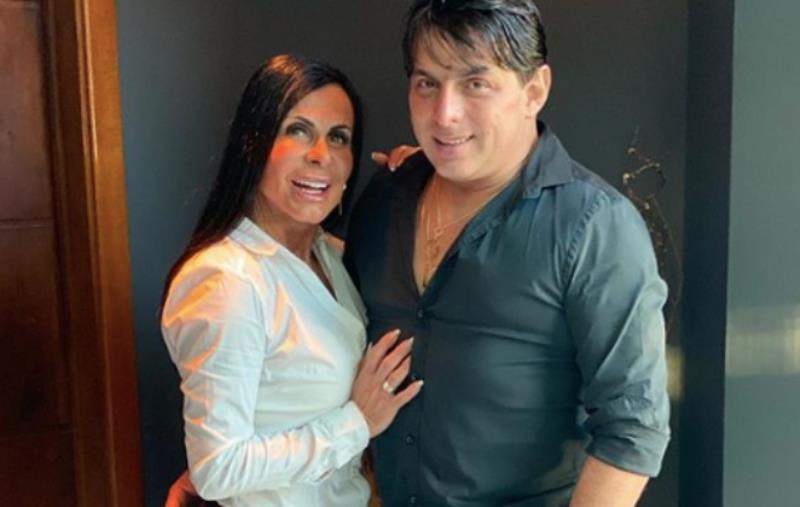 Gretchen e seu atual marido Esdras de Souza (Foto Reprodução/Internet)