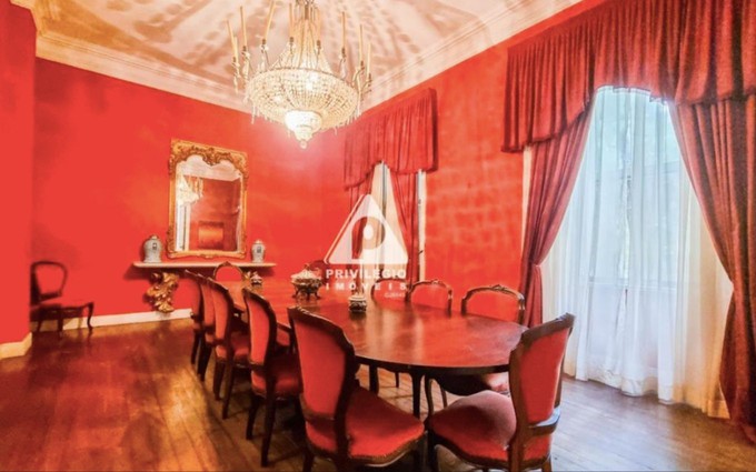 Sala de jantar da mansão absurda de Isabelle Drummond em Sete Vidas, que está à venda por R$22mi - Foto Reprodução Internet